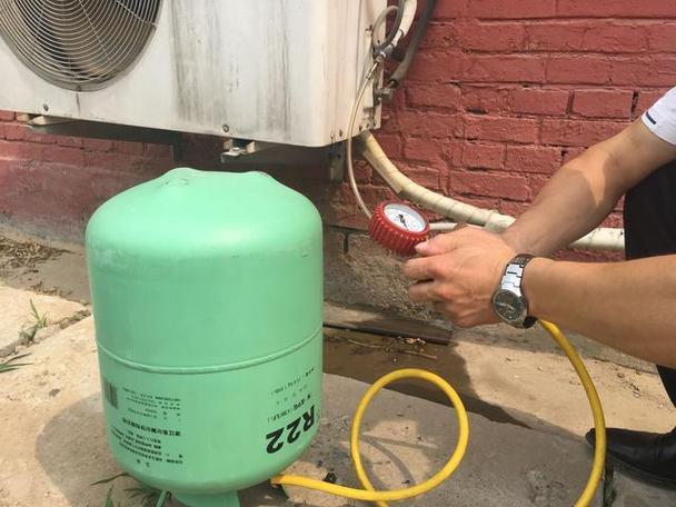 夏季空调故障不用愁，专业师傅为您排忧解难 家庭维修