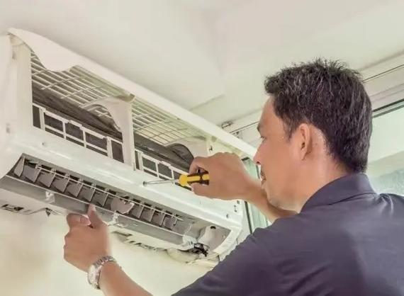 空调漏雨不用愁，维修攻略助您轻松应对 家庭维修