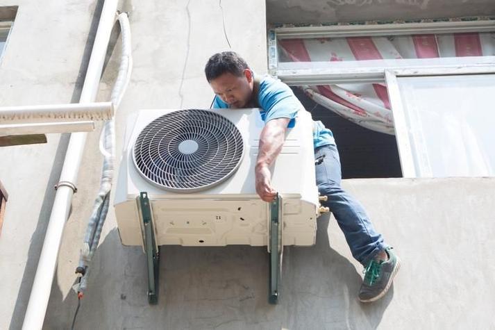 空调维修工程师年薪10万+，高薪召唤精英，你准备好了吗 家庭维修