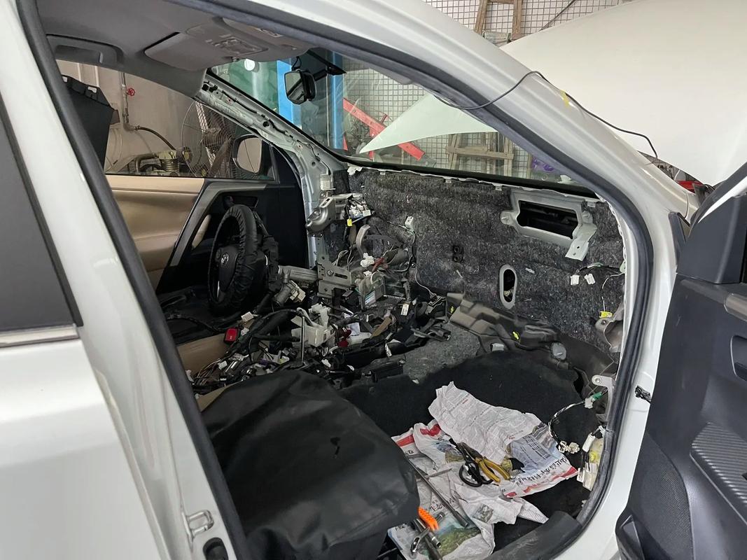 丰田空调线维修：技术革新下的匠心独运 家庭维修