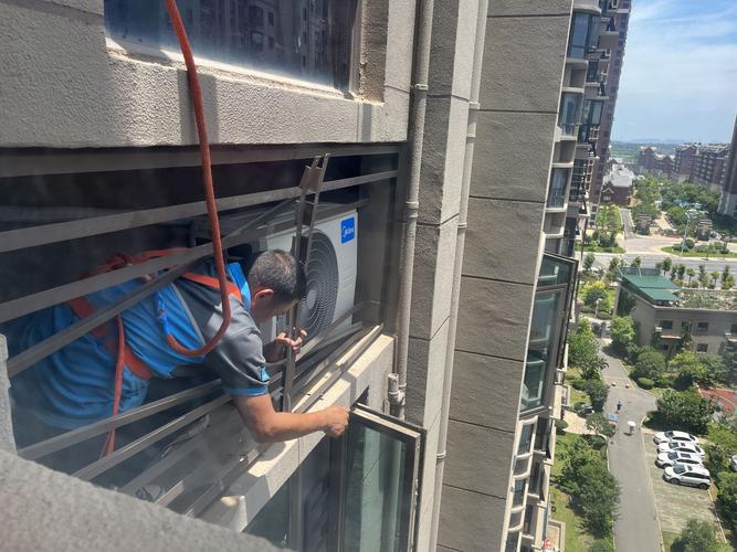 烈日下的空调维修：保障清凉一夏的守护者 家庭维修