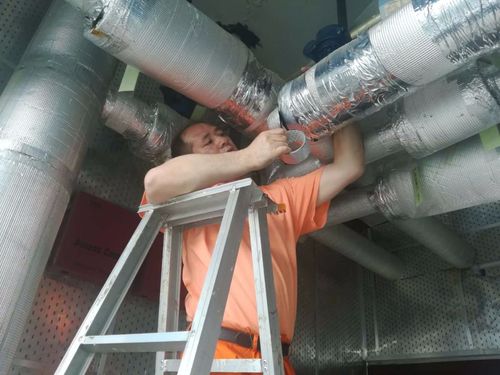 空调泵漏水维修：守护夏日清凉，保障家居安全 家庭维修