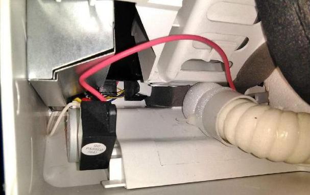 空调滴水槽的维护与重要性 家庭维修