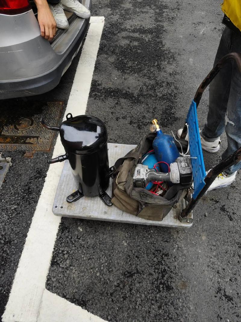 空调空压机维修：守护夏日清凉的“心脏” 家庭维修