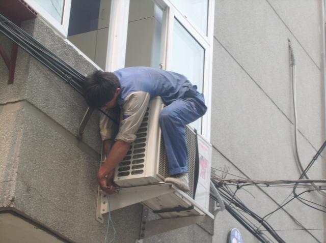 空调维修专家彭先生：专业、严谨、真诚，打造绿色环保的家居生活 家庭维修