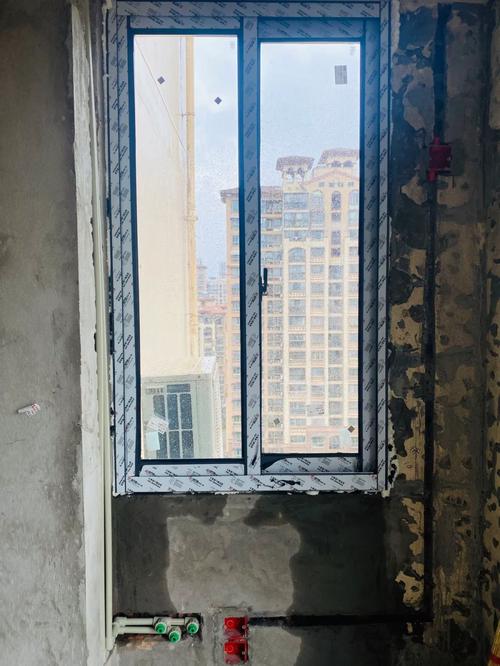 空调维修中的平开窗：隐秘角落的守护者 家庭维修