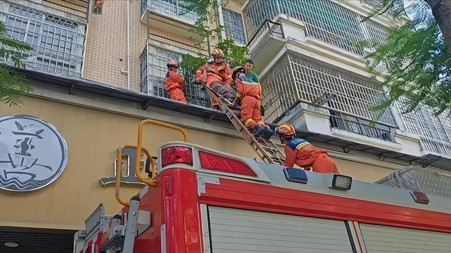 空调维修事故频发，安全防护刻不容缓 家庭维修