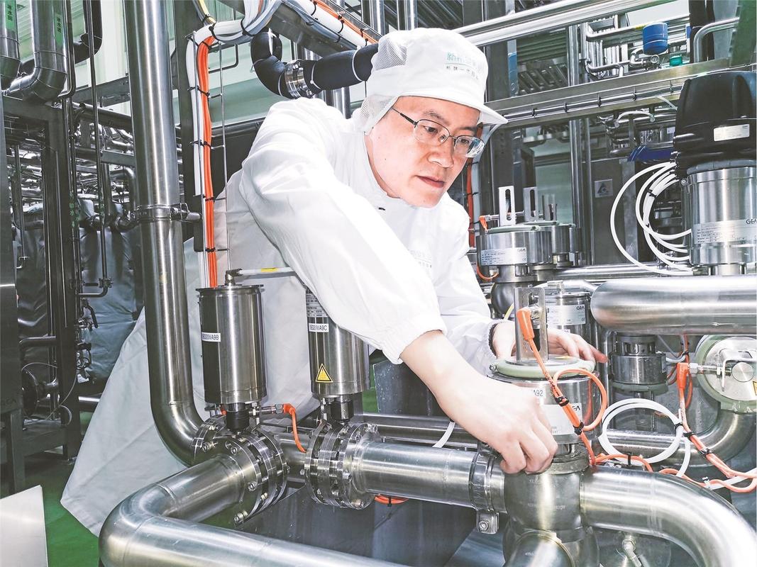 空调维修师的匠心独运：技术革新与人文关怀的交织 家庭维修