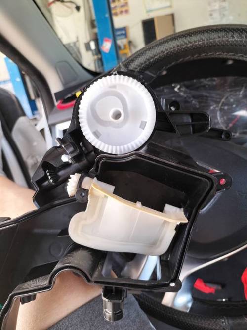 荣威空调维修：守护清凉，技术护航 家庭维修