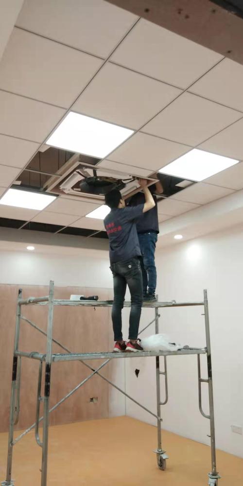 天井空调维修工:守护夏日清凉的“清凉使者” 家庭维修 天井空调维修工:守护夏日清凉的“清凉使者” 家庭维修