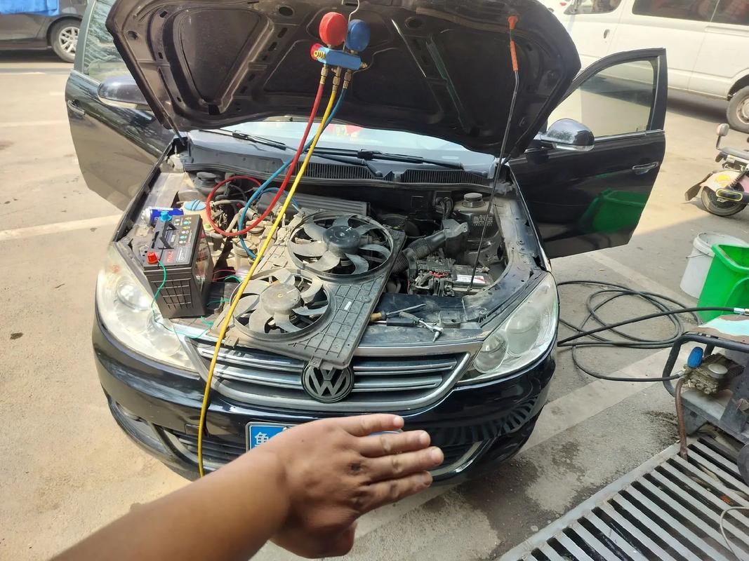 老朗逸空调维修：一场技术与耐心的较量 家庭维修