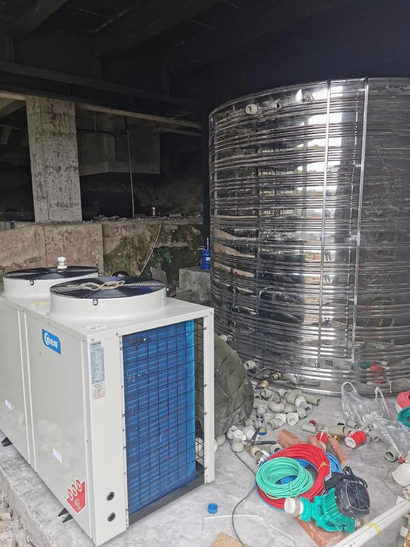 介绍10吨空气能热泵,节能环保的绿色能源新选择_10吨空气能热泵 水管漏水修理
