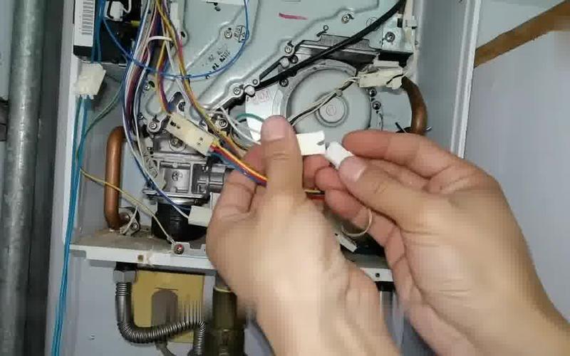 介绍空气能线控器不显示之谜,探寻故障根源及解决之路_空气能线控器不显示 电子产品维修